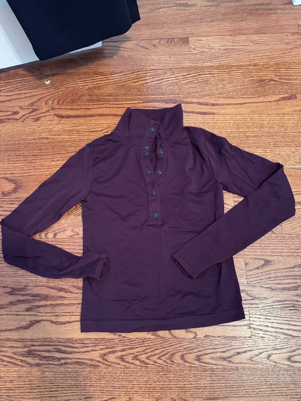 Athleta Flurry Seamless Henley Top